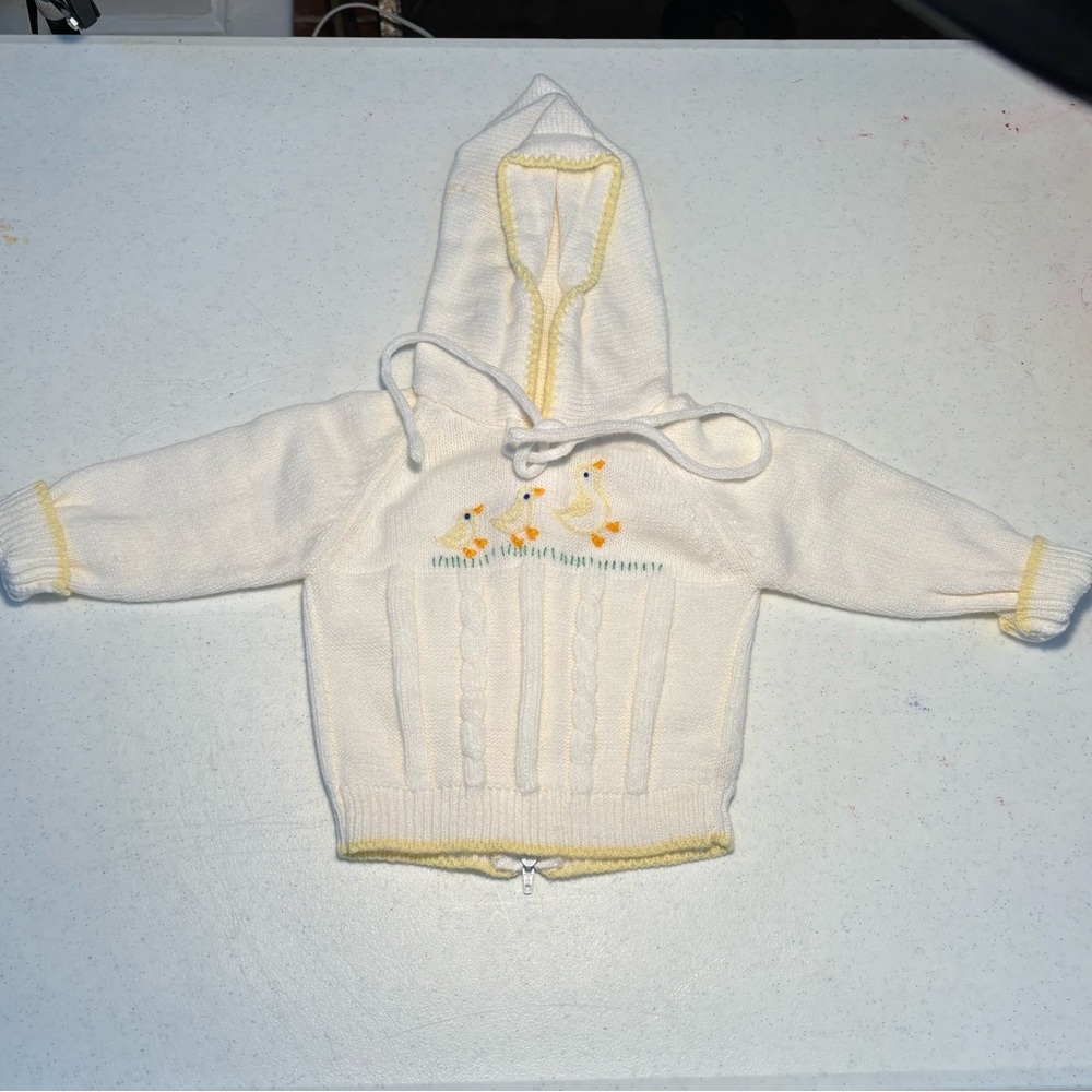 Quiltex White and Yellow Kids' Hoodie